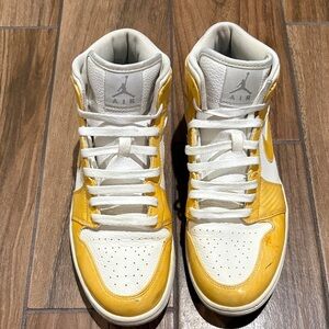 Air Jordan 1 High-Top Sneakers in White and Yellow size 10.5